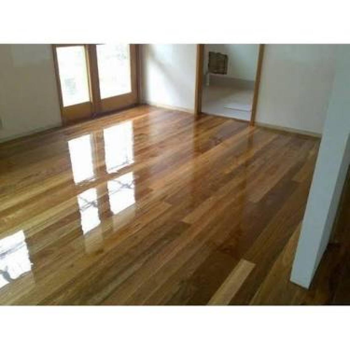 Isonem Liquid Glass Şeffaf Su Yalıtım Boyası - Yüksek Su ve Kimyasal Direnç, Balkon, Teras, Banyo ve Havuzlar için İdeal, 2 kg