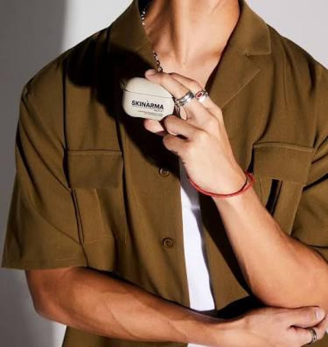 Airpods Pro 2 Uyumlu Kılıf Skinarma Pu Deri Tasarım Spunk Kılıf Koyu Yeşil