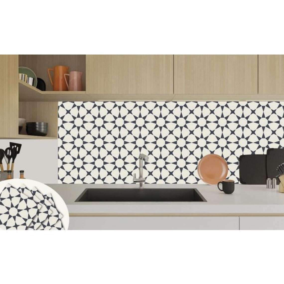 Tink Kendinden Yapışkanlı Yıldızlı Desenli Pvc Karo 30x30 cm 11 Adet 1m2