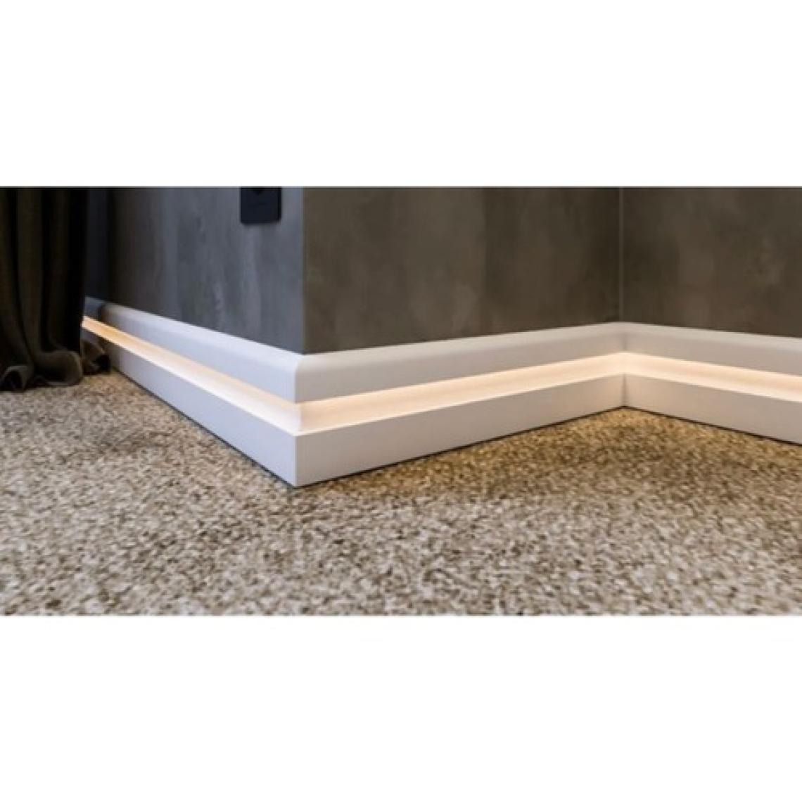 By Istanbul Yalı Serisi Lake Beyaz LED Kanallı Model Ledli 12CM Pvc Süpürgelik Beyaz Ld 12 Beyaz