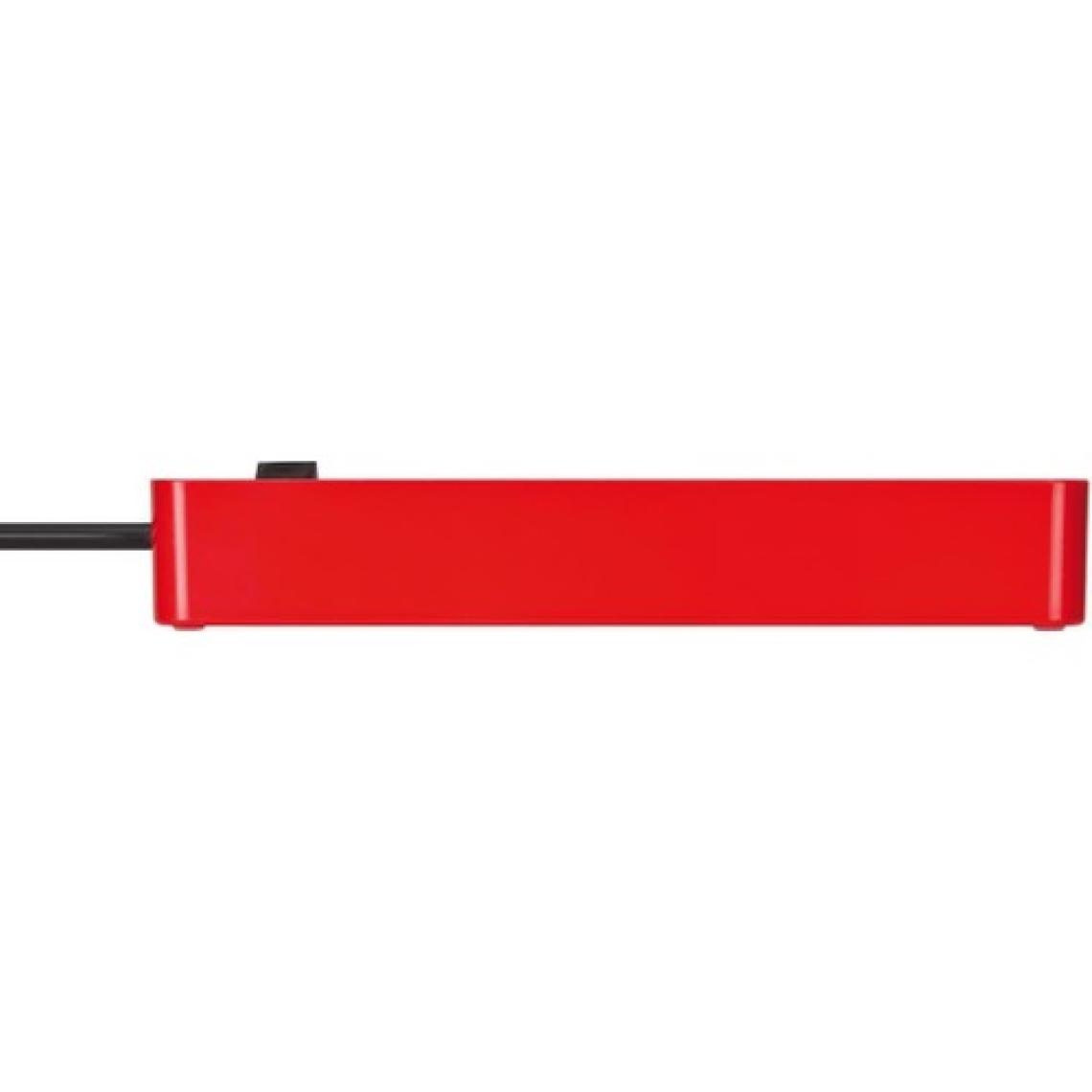 Brennenstuhl Ecolor Serisi 4 Soketli 2 X Usb Hızlı Şarj Özellikli 1.5 mt Kırmızı Akım Korumalı Priz