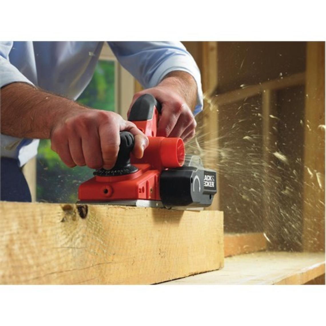 Black&Decker KW750K-QS 750W Planya