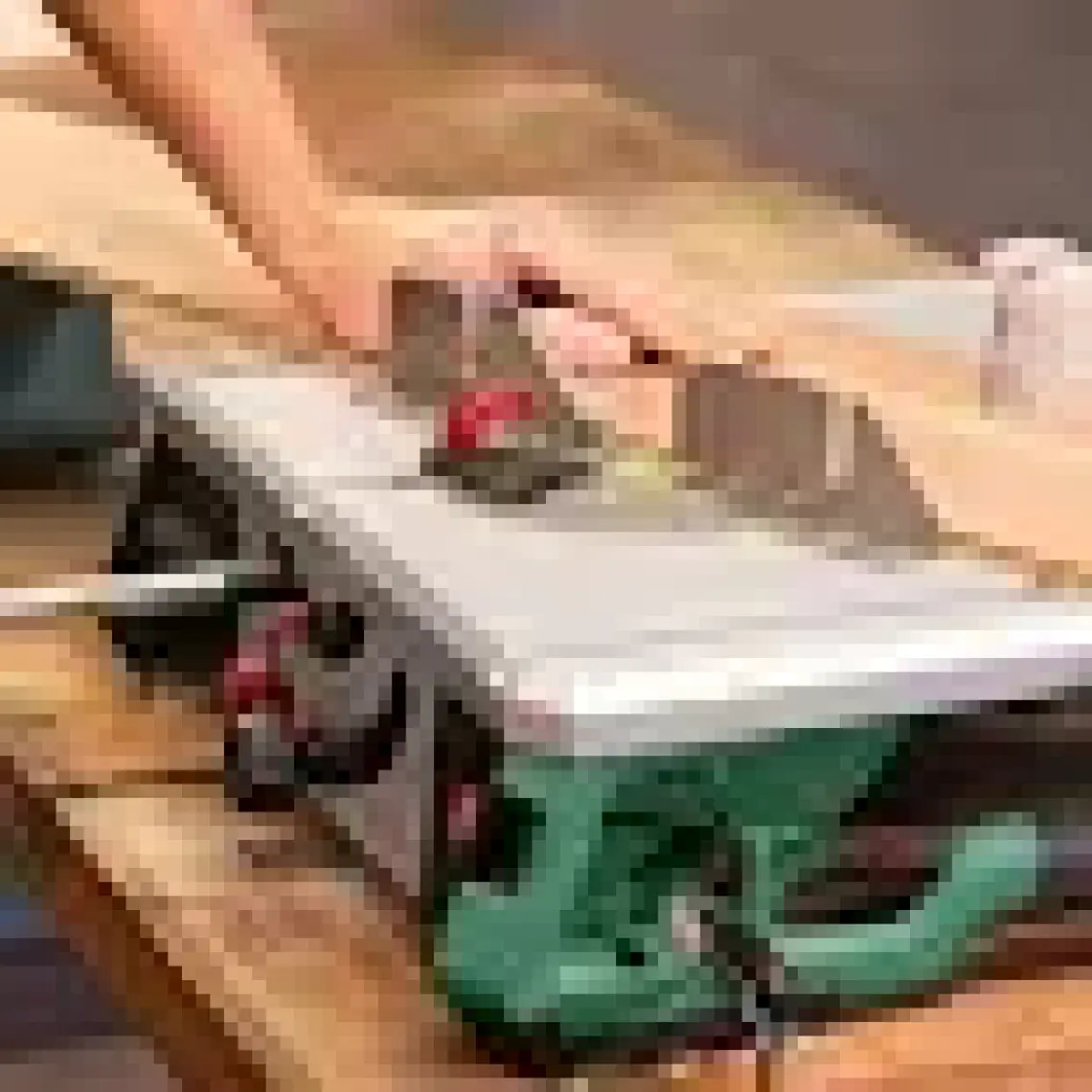 Bosch Advanced Table Cut 52 Elektrikli Tezgah Tipi Testere