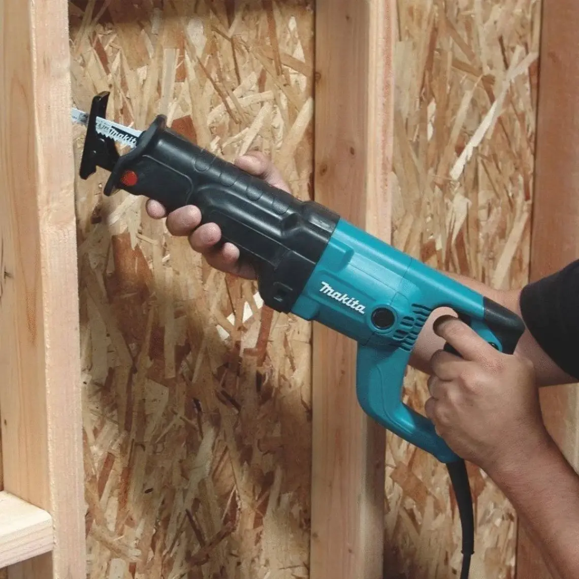 Makita JR3050T 1010 Watt Kılıç Testere