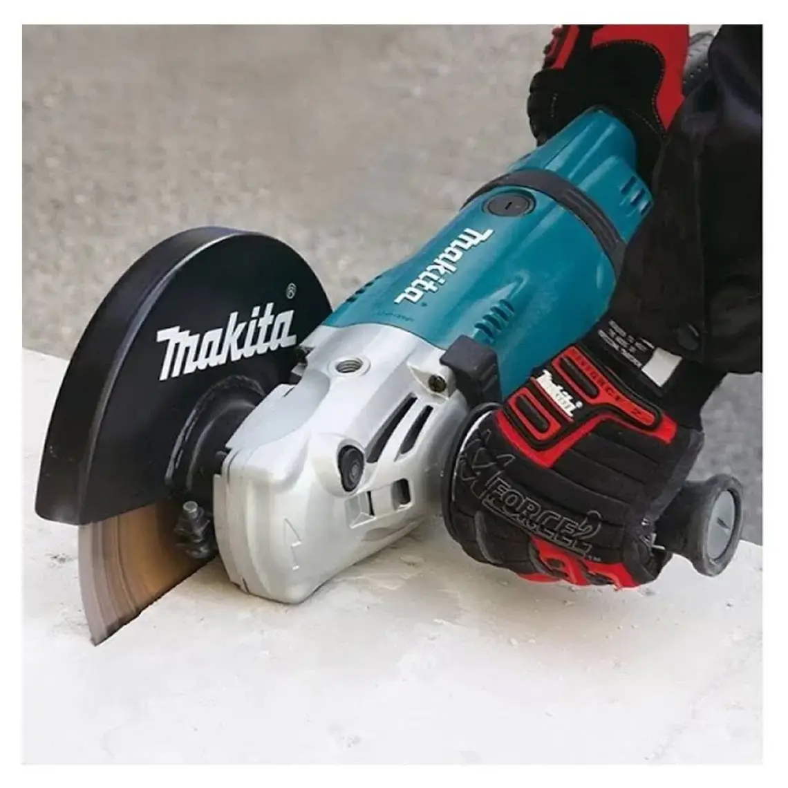 Makita GA7040S 2300 Watt 180 mm Büyük Taşlama