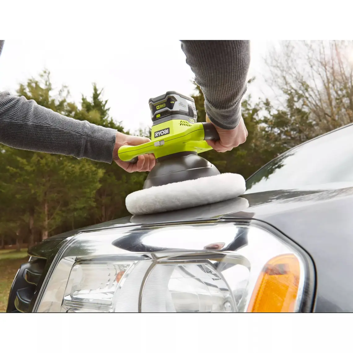 Ryobi R18B0 254 mm Polisaj Makinesi18 V)