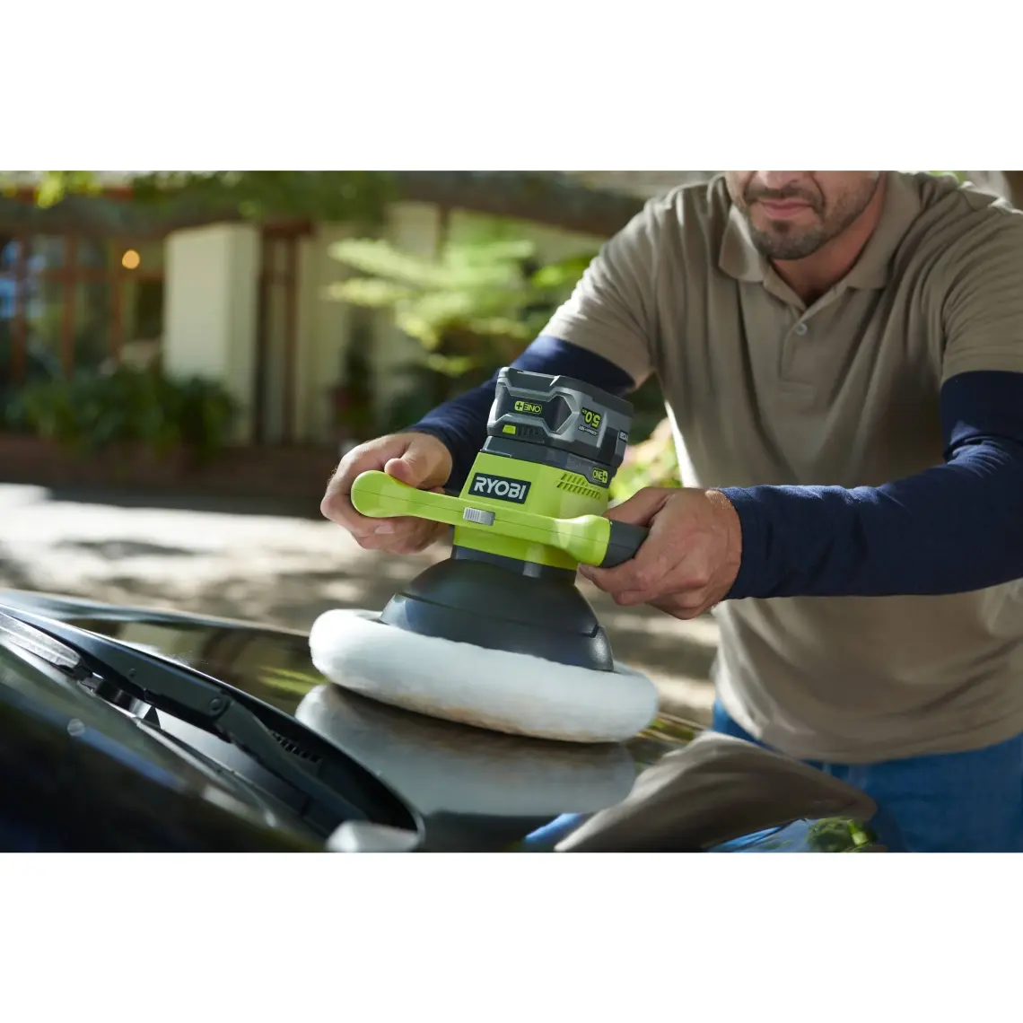 Ryobi R18B0 254 mm Polisaj Makinesi18 V)