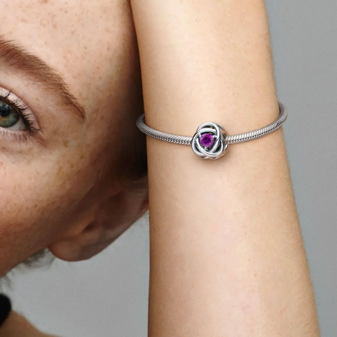 Pandora 790065C02-MOR Sonsuzluk Sarmalı Charm