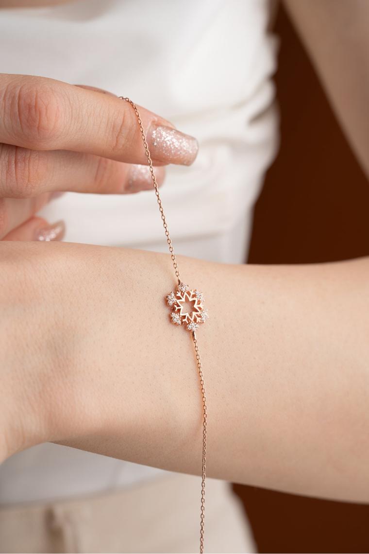 Nereze 925 Ayar Gümüş Rose Zirkon Taşlı Kartanesi Bileklik