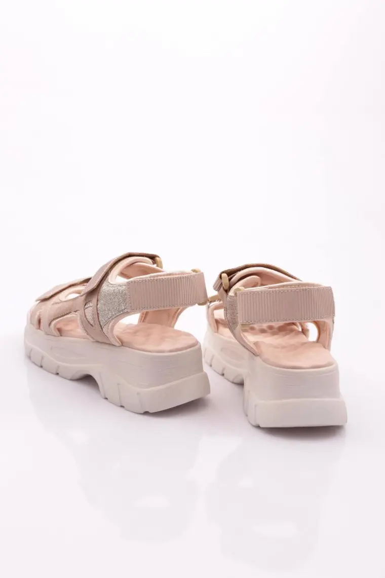 Dgn 4740-22Y Kadin Kalin Taban Cirtli Sandalet