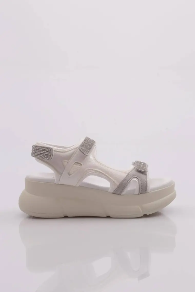 DGN 4940 Kadın Kalın Taban Silver Taşlı Cırtlı Sandalet