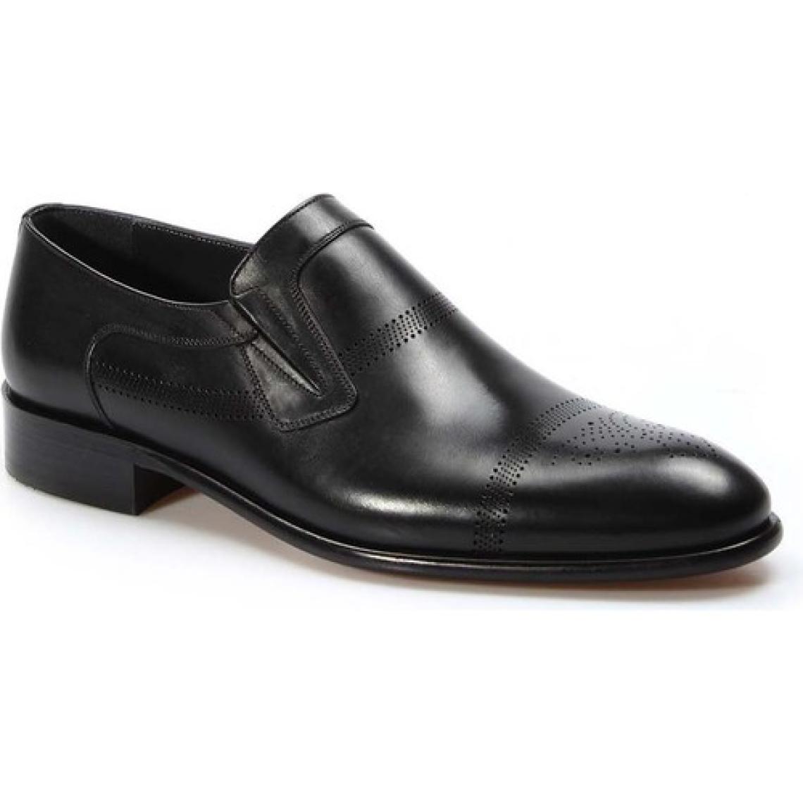 Fast Step Erkek Deri Casual Klasik Kösele Taban Günlük Loafer Klasik Ayakkabı Siyah 893ma4404