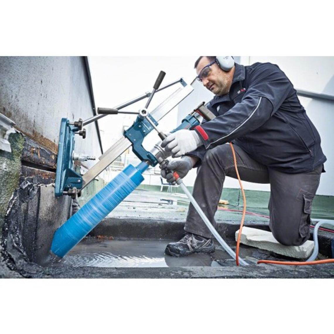 Bosch - Standard Seri Beton Için 1 1/4'' Unc Girişli Sulu Elmas Karot Ucu 82MM
