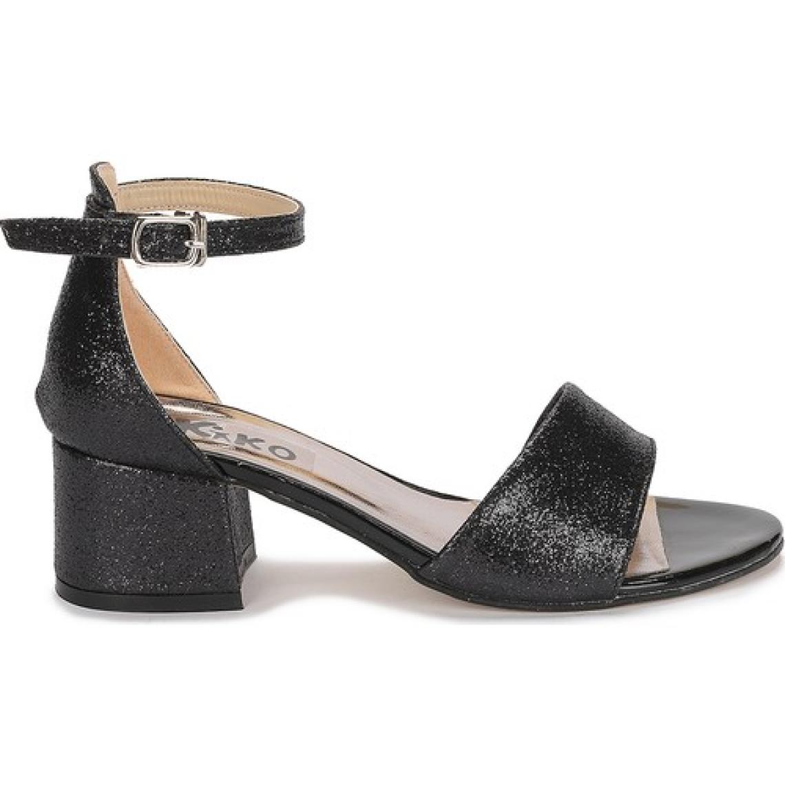 Kiko 769 Kum Simli Günlük Kız Çocuk 3 cm Topuk Sandalet Ayakkabı