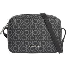 Calvin Klein Kadın Ck Must Çapraz Kamera Çanta