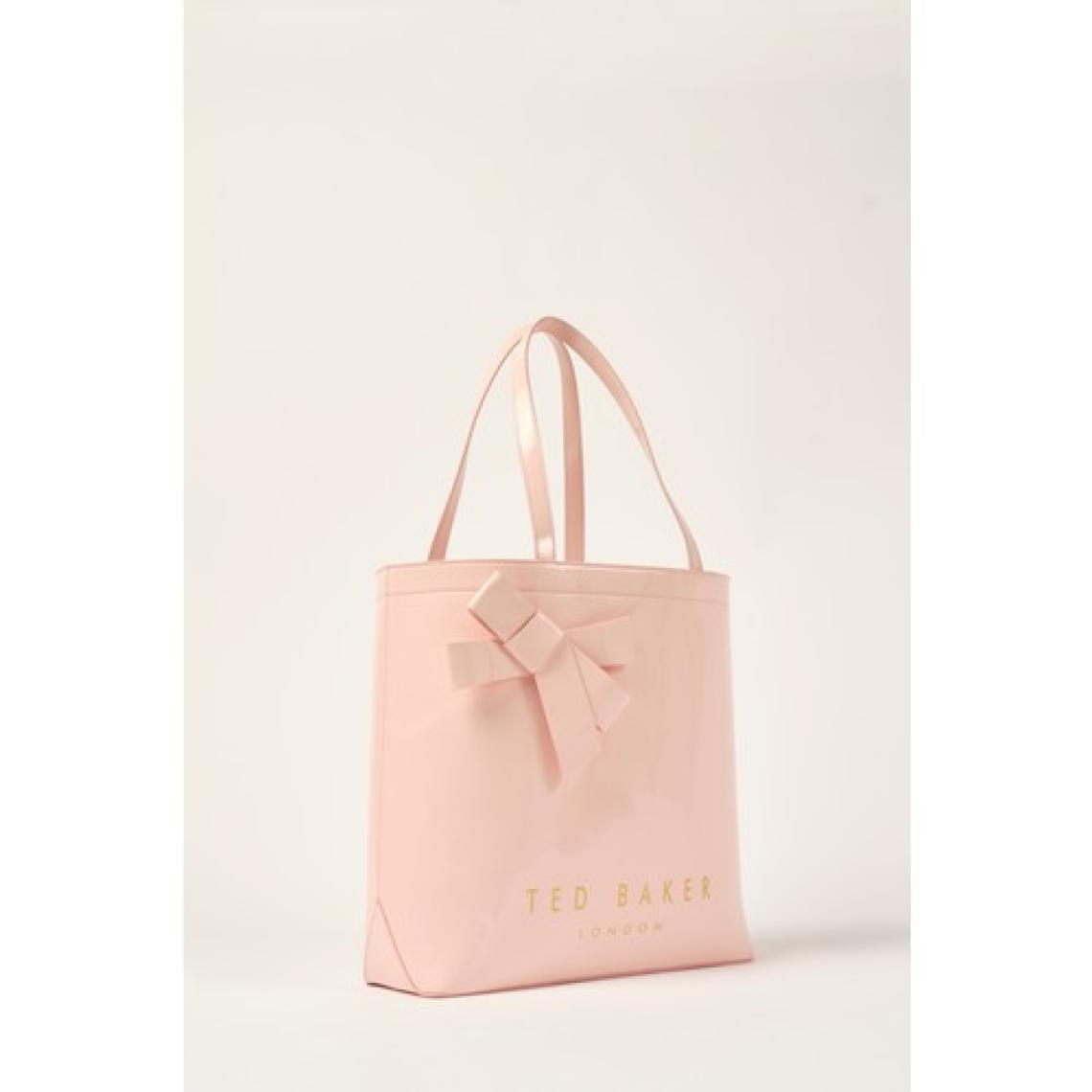 Ted Baker Pembe Ikonik Fiyonklu & Gold Baskılı Çanta TBSS25FIB055