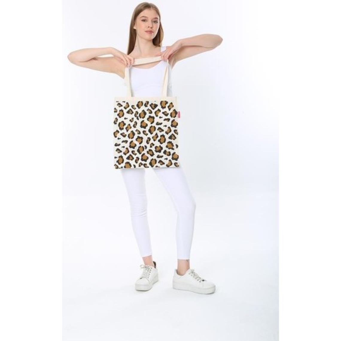 Baghashtag Leopar Desenli Bez Çanta