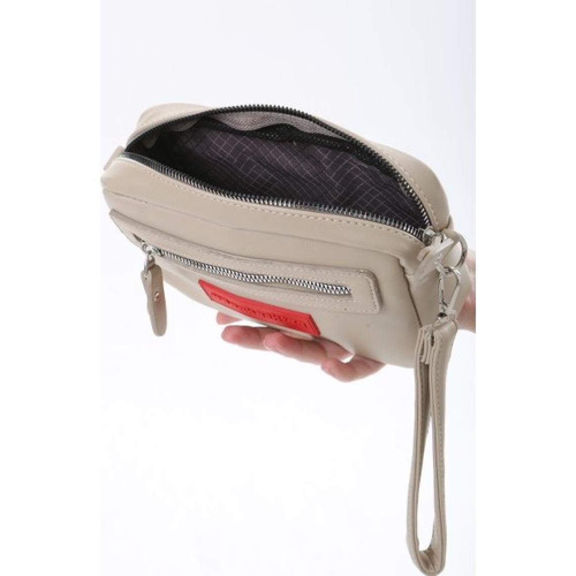 Baghashtag Koyu Krem Minik Unisex 3 Gözlü Deri Çanta