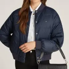 Tommy Hilfiger Kadın Siyah Monogram Kabartmalı Omuz Çantası