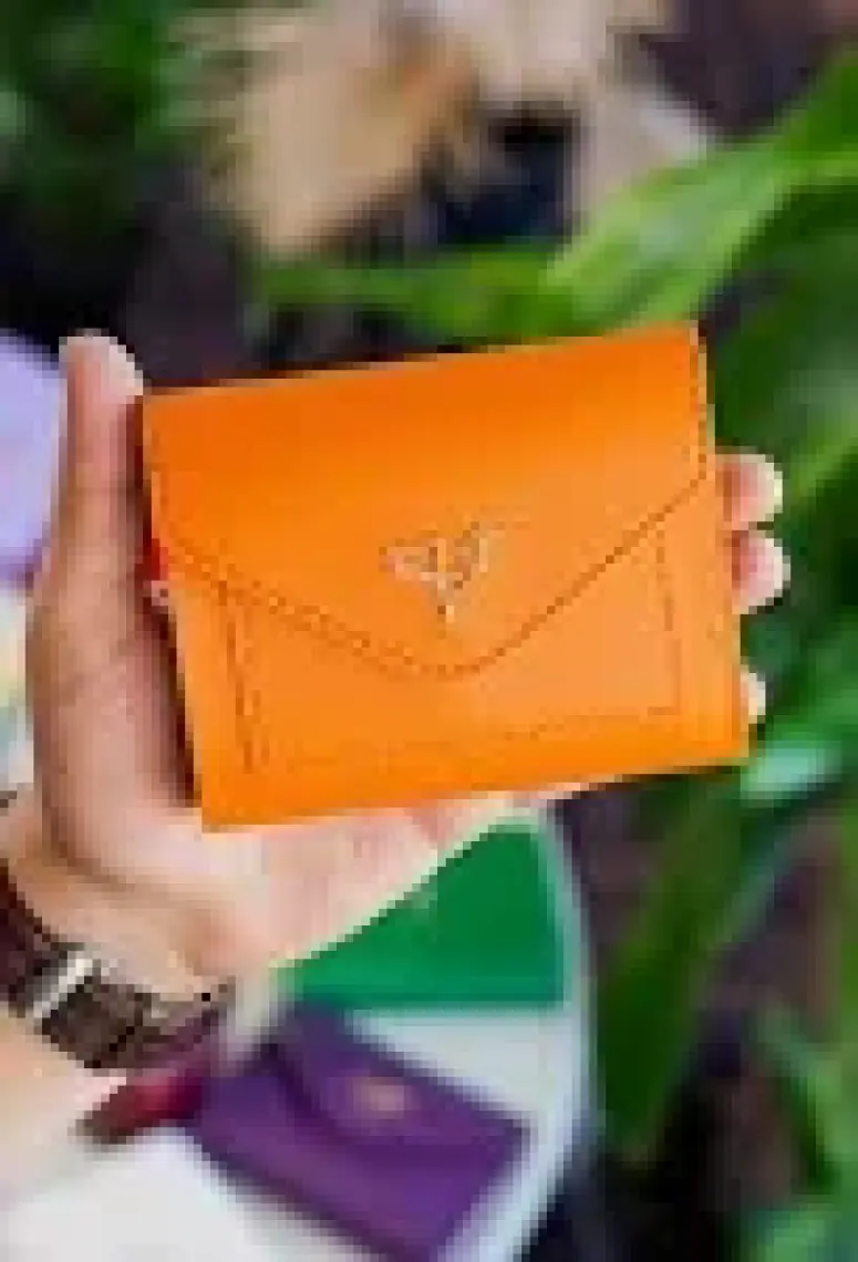 Garbalia Columbia Vegan Deri Bozuk Para Gözlü Bol Kartlıklı Mini Kadın Cüzdanı