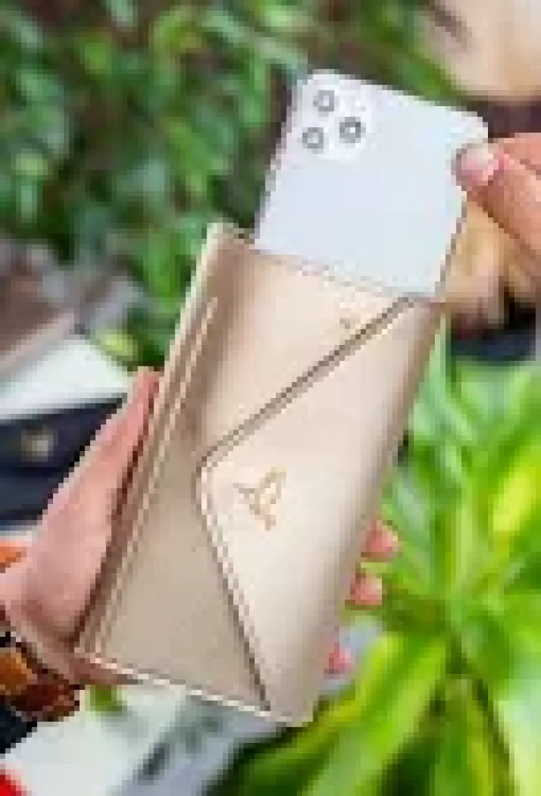 Envelope Telefon ve Bozuk Para Bölmeli Zarf Model Kadın Cüzdan