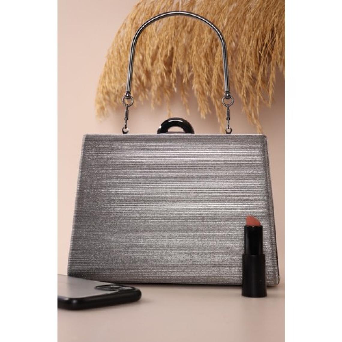Weem Bag 715 Sindirella Basel Saplı Abiye Çanta
