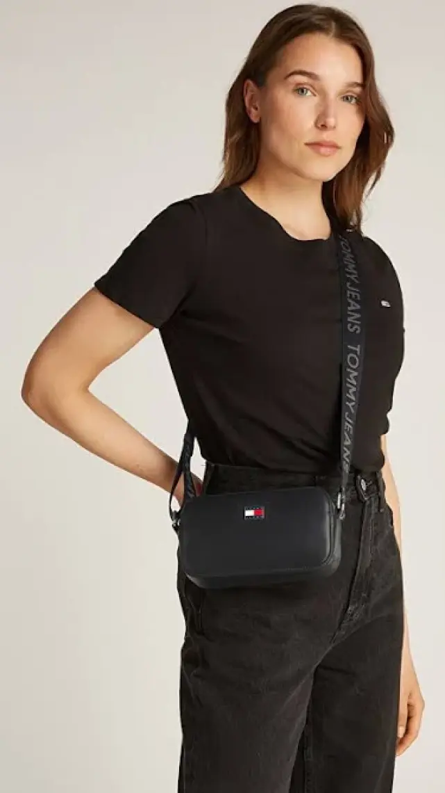 Tommy Hilfiger Ekru Kadın Çapraz Çanta AW0AW16961