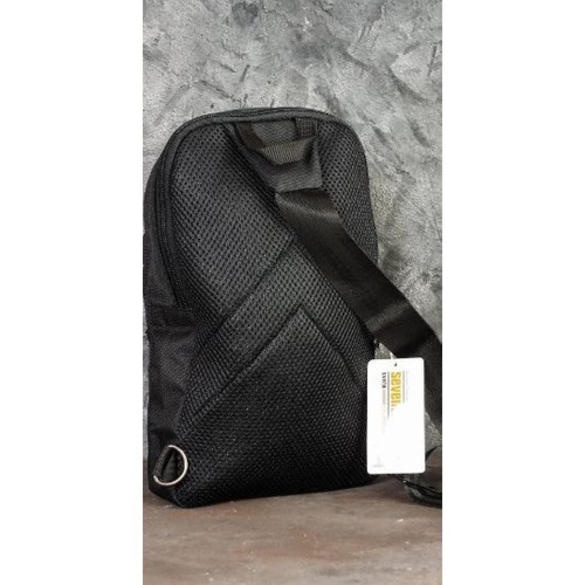 Seventeen Çapraz Sırt Omuz Göğüs Su Geçirmez Askılı Unisex Siyah Çanta 4926 Y