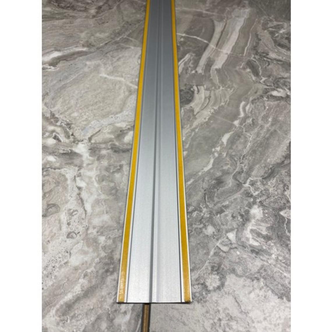Pasha Dekor Alüminyum 6 cm Kapı Eşik Profili Parke Kapı Altı Çıtası Yapışkanlı 90 cm