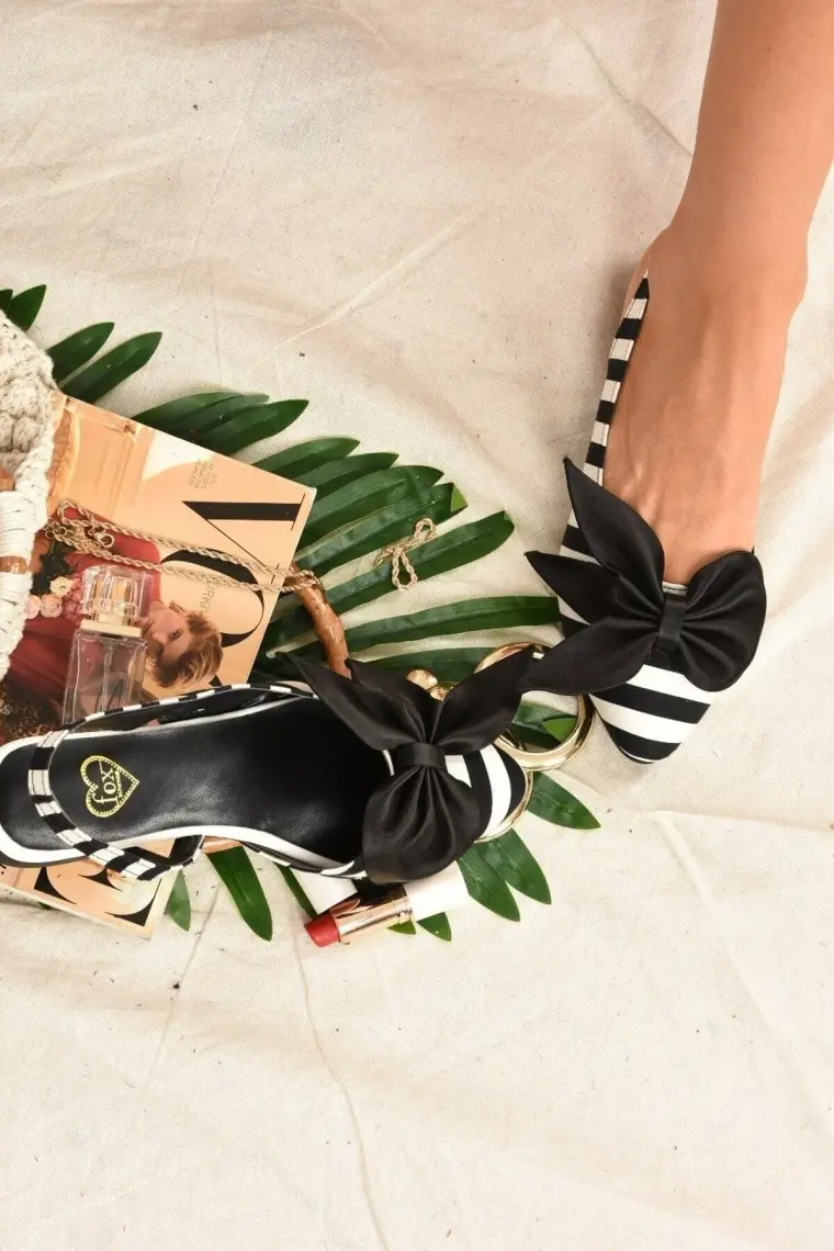 Fox Shoes Siyah/beyaz Kumaş Kadın Babet H726809004