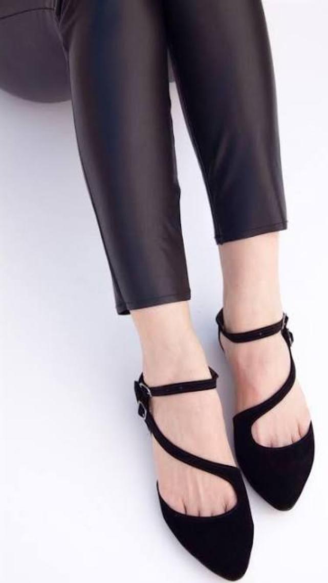Fox Shoes Siyah Kadın Babet D726016902