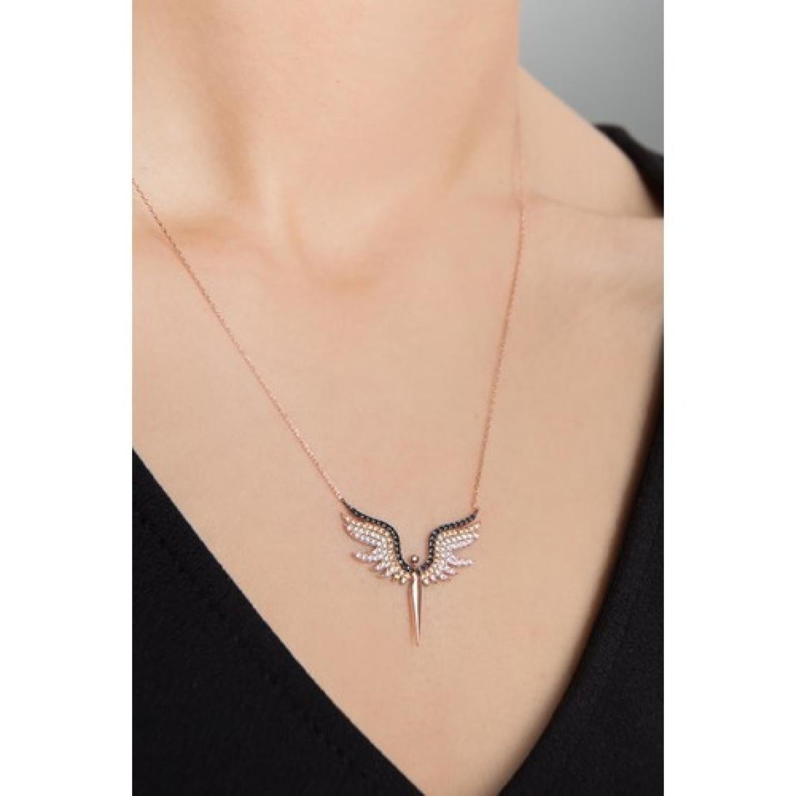 Elika Silver Kadın Melek Model Zirkon Taşlı 925 Ayar Gümüş Kolye