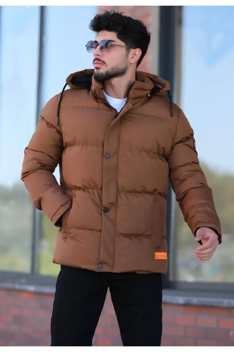 Stil Kombin Çıkarılabilir Kapşonlu Armalı İçi Kürklü Şişme Mont 2911_50213