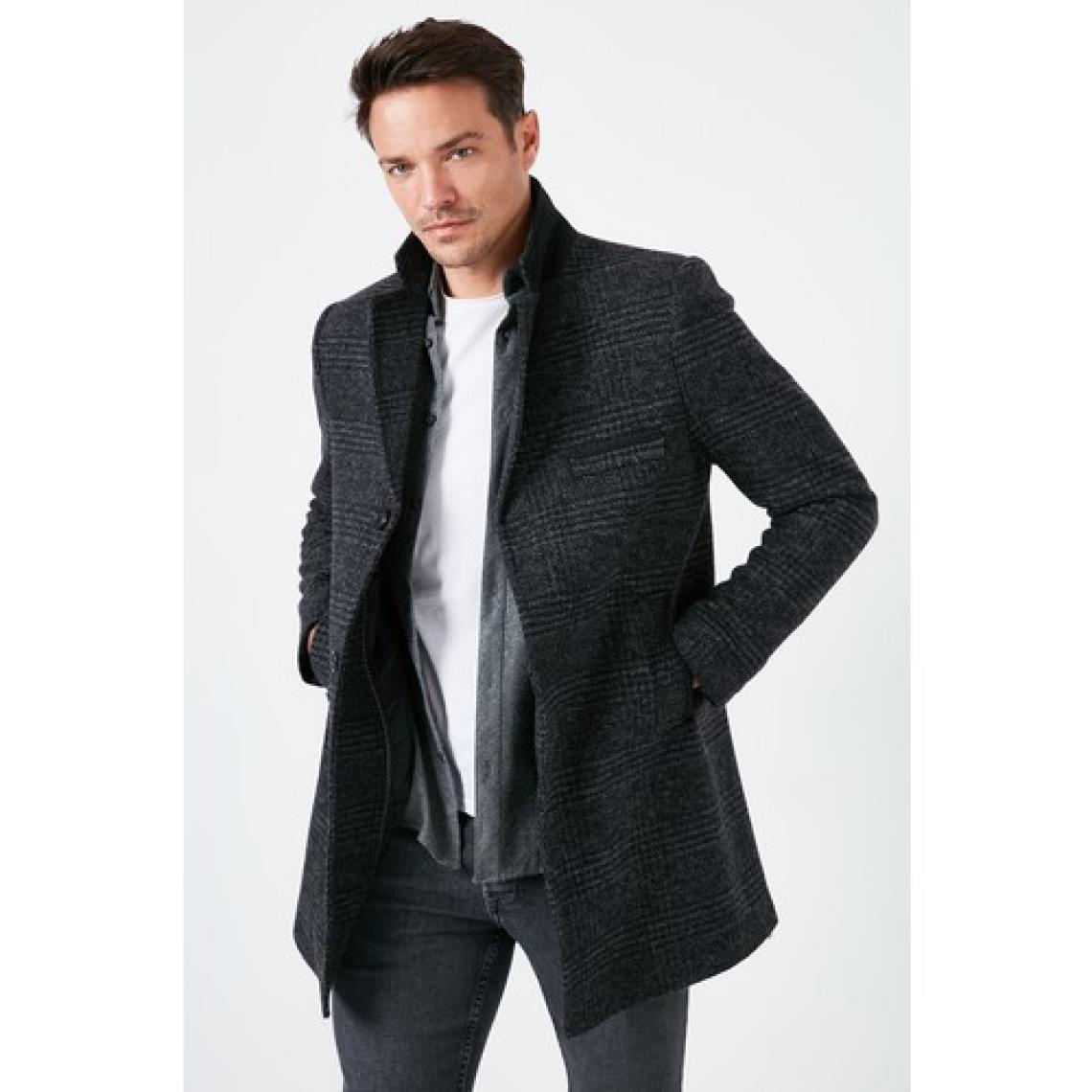 Buratti Slim Fit Tek Yırtmaçlı Düğmeli Mono Yaka Kaşe Kaban Erkek Kaban 5840098