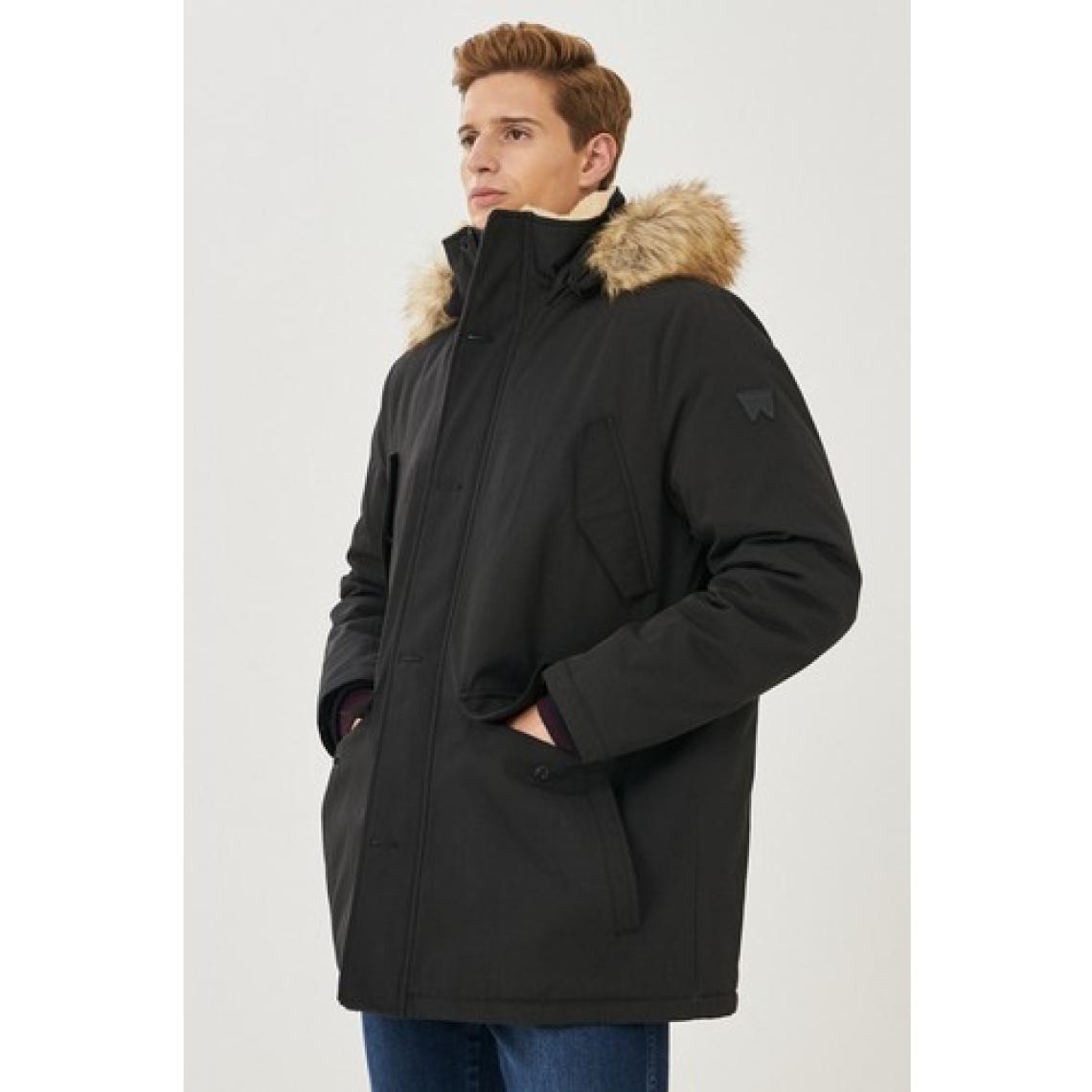 Wrangler Regular Fit Normal Kesim Mont