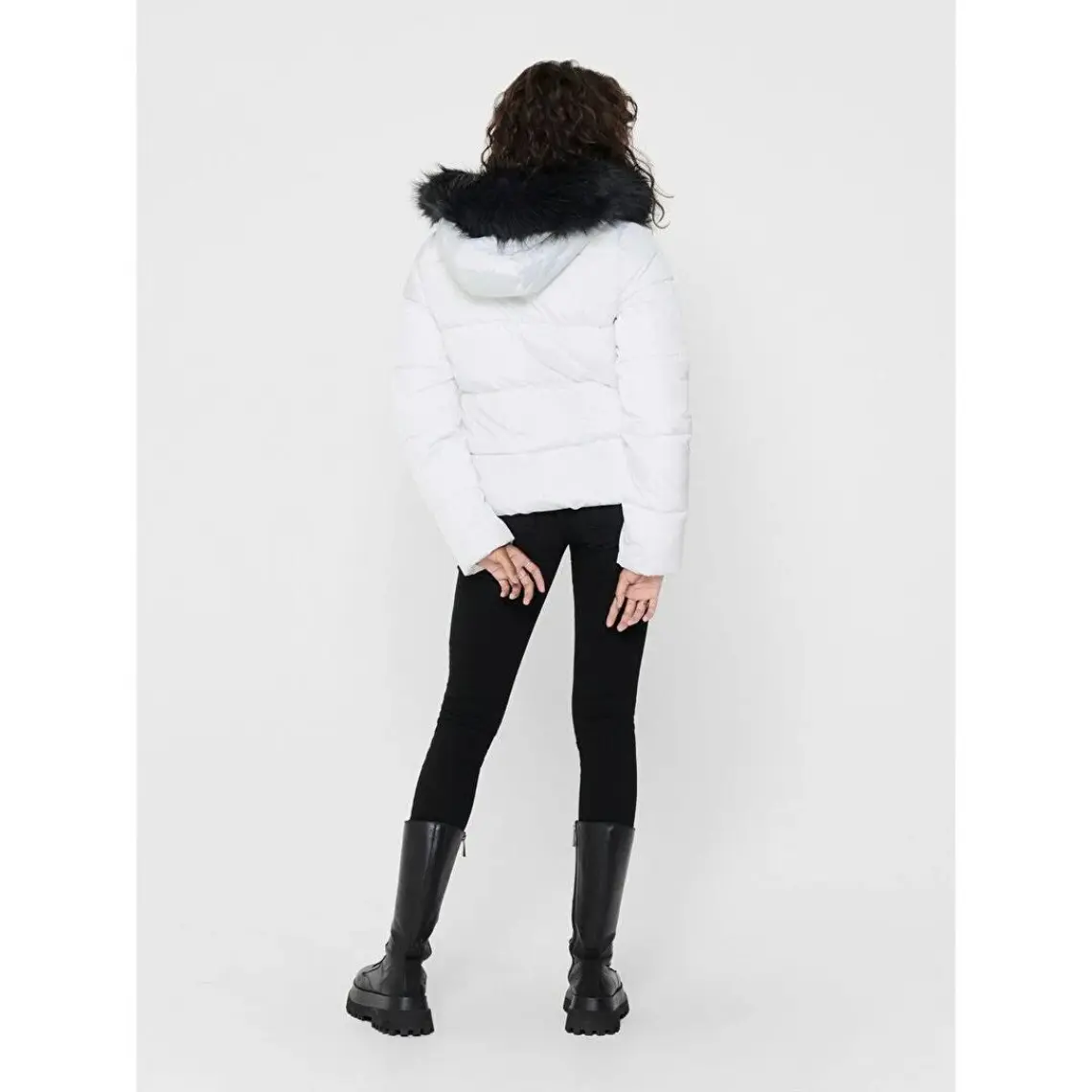 Only Monica Short Kadın Beyaz Mont