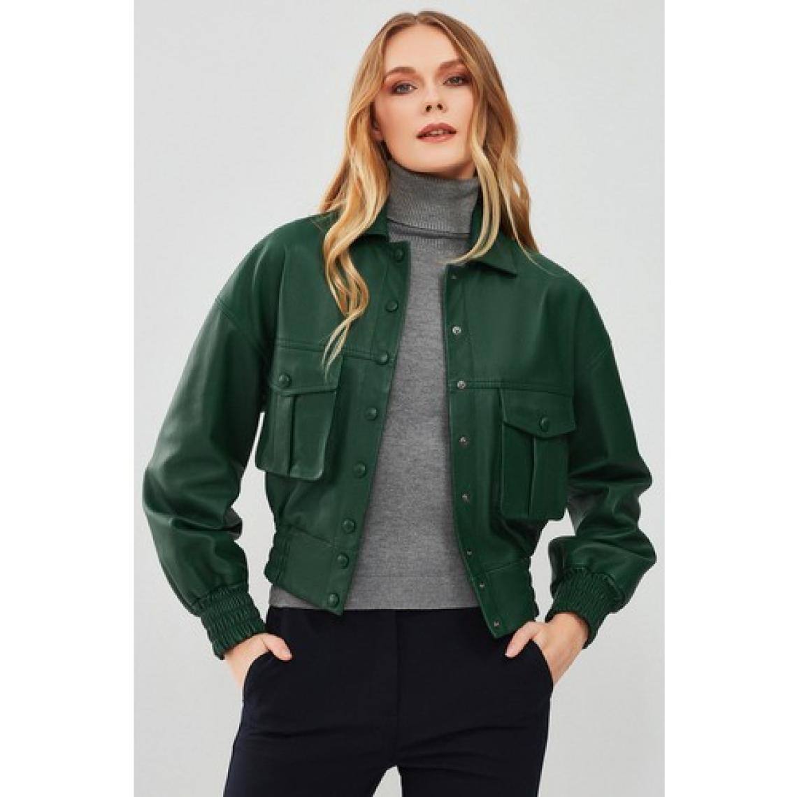 Chloe Kadın Yeşil Oversize Kısa Deri Mont 23WGD5061FT