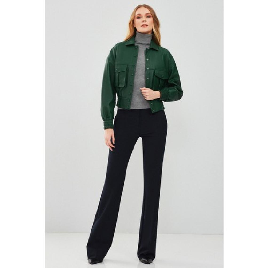 Chloe Kadın Yeşil Oversize Kısa Deri Mont 23WGD5061FT