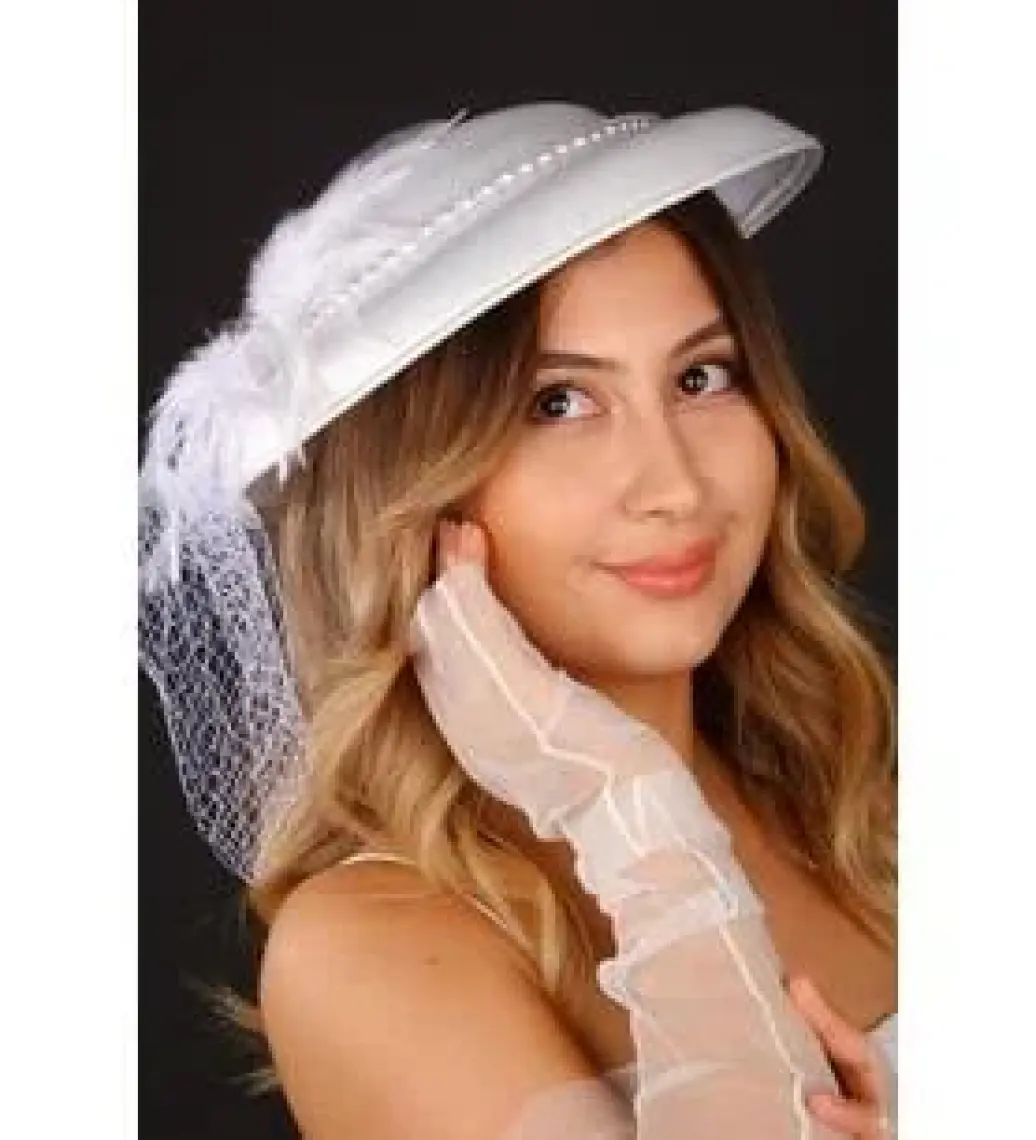 Hayalperest Boncuk Kırık Beyaz Vualet Nikah Şapkası Devin Incili Gelin Aksesuarı ve Tül Eldiven
