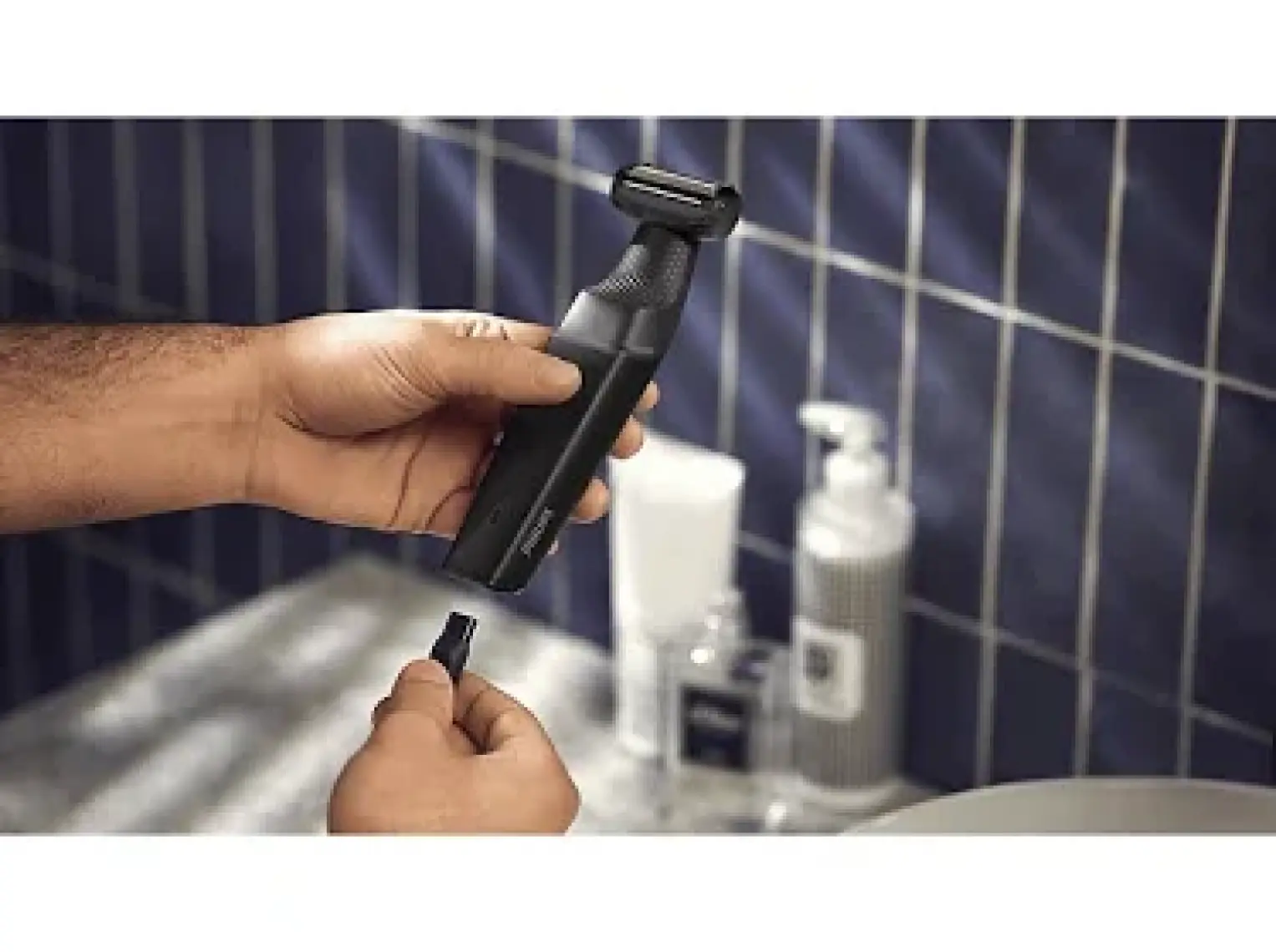 Philips Vücut Bakım 3000 Serisi Duşa Uygun & Hassas Bölge ve Vücut Tıraş Makinesi - BG3017/00