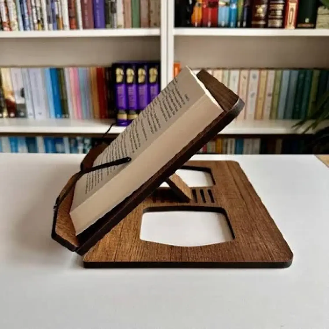 Vigo Wood Ahşap Büyük Boy Kitap Okuma Standı