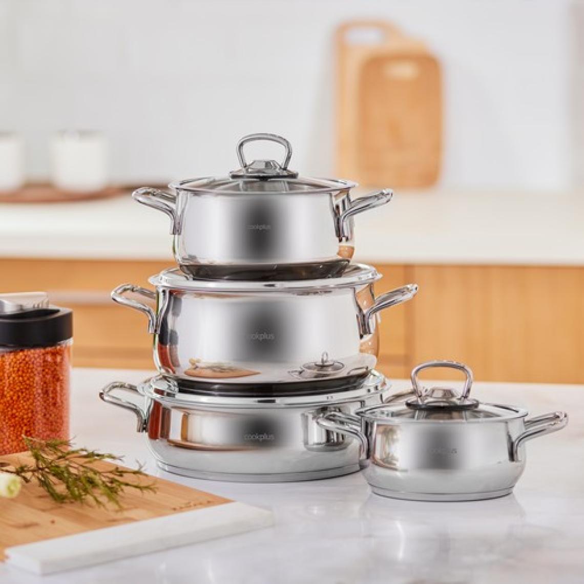 Cookplus Heybeli 8 Parça 18/10 Paslanmaz Çelik Tencere Seti – Isıya Dayanıklı Kapak, Ergonomik Sap ve Kolay Temizlik