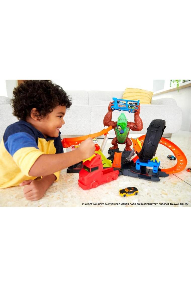 Hot Wheels Zehirli Goril Saldırısı Benzin İstasyonu ve Lastik Tamiri Dükkanı Oyunu Setleri, Fırlatıcılı, Işıklı ve Sesli, 1 Adet 1:64 Ölçekli Araba Dahil GTT94