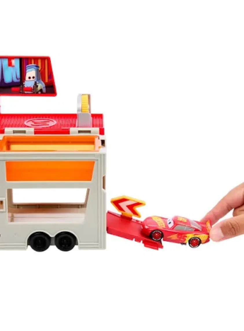 Cars Mack Tır - Renk Değişimi Eğlencesi Oyun Seti HPD82