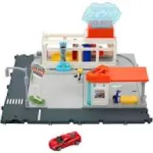 Matchbox Aksiyon Sürücüleri Süper Oto Yıkama Oyun Seti, 3 yaş ve üzeri, HNJ54