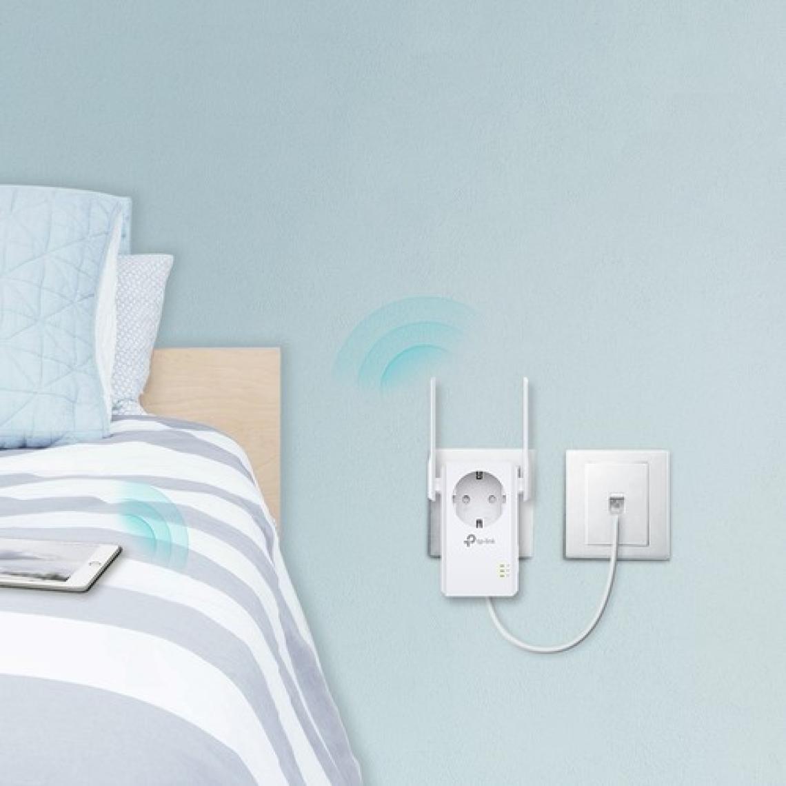 TP-Link TL-WA860RE | Wi-Fi 4 Menzil Genişletici | N300 Mbps | Priz Soketli Tasarım | 2 Harici Anten | Kolay Kurulum | Access Point Modu | Tüm Modem ve Router Modelleri ile Uyumludur
