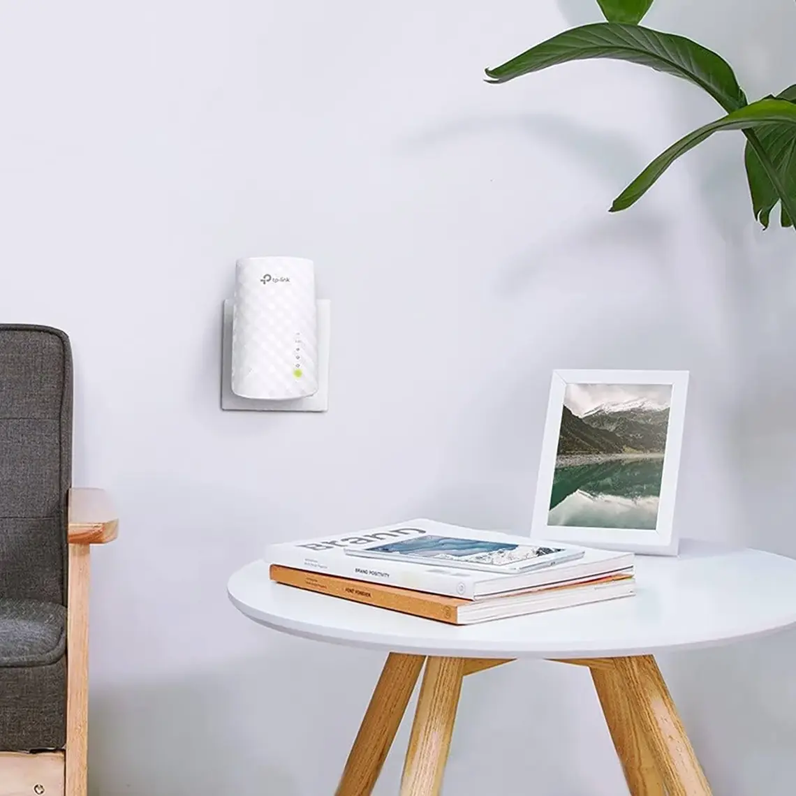 TP-Link RE200 | Wi-Fi 5 Menzil Genişletici | AC750 Mbps | 1 Ethernet Port | Access Point Modu | Dual Band | Tek Tuşla Kurulum | Tüm Modem ve Router Modelleri ile Uyumludur