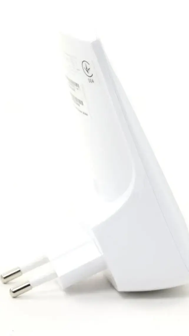 TP-Link TL-WA854RE | Menzil Genişletici | Wi-Fi 4 | 300 Mbps Hız | Kolay Kurulum | Uygulama Desteği | Tüm Modem ve Reouter Modelleri ile Uyumlu