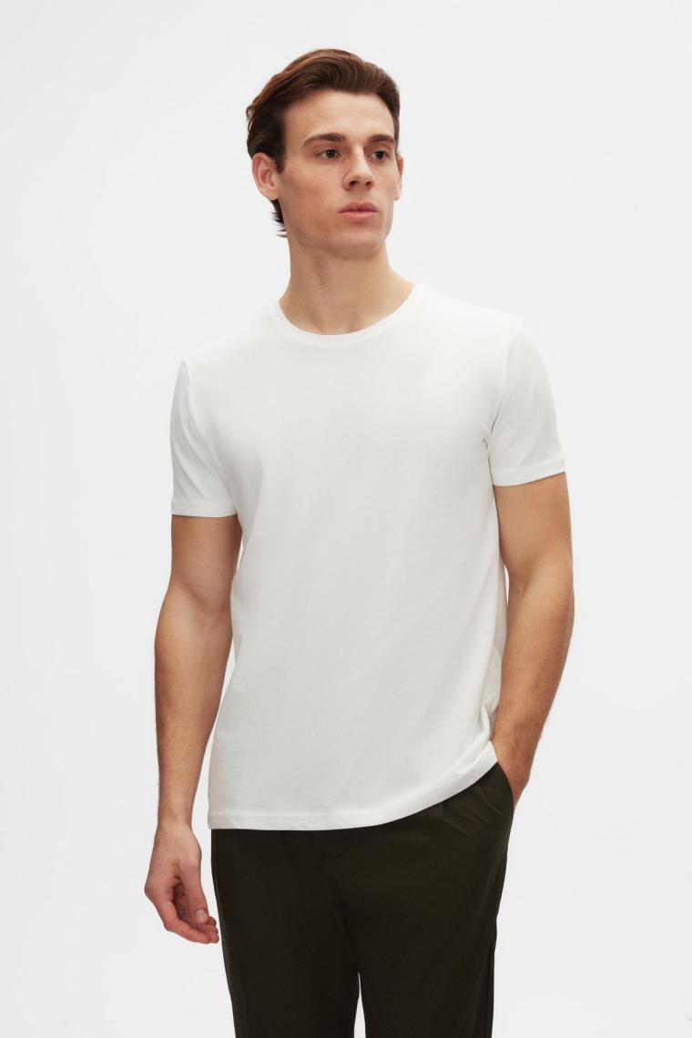 Slim Fit Beyaz Bisiklet Yaka %100 Pamuklu Nefes Alabilen T-shirt