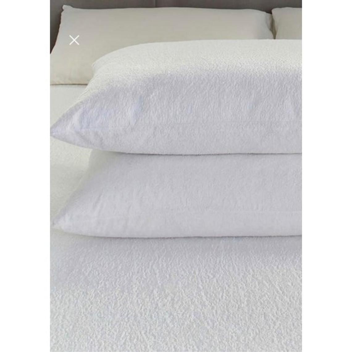 Caretex Su Sıvı Geçirmez Yastık Koruyucu Alez 2 Li Paket ( Fermuarlı )